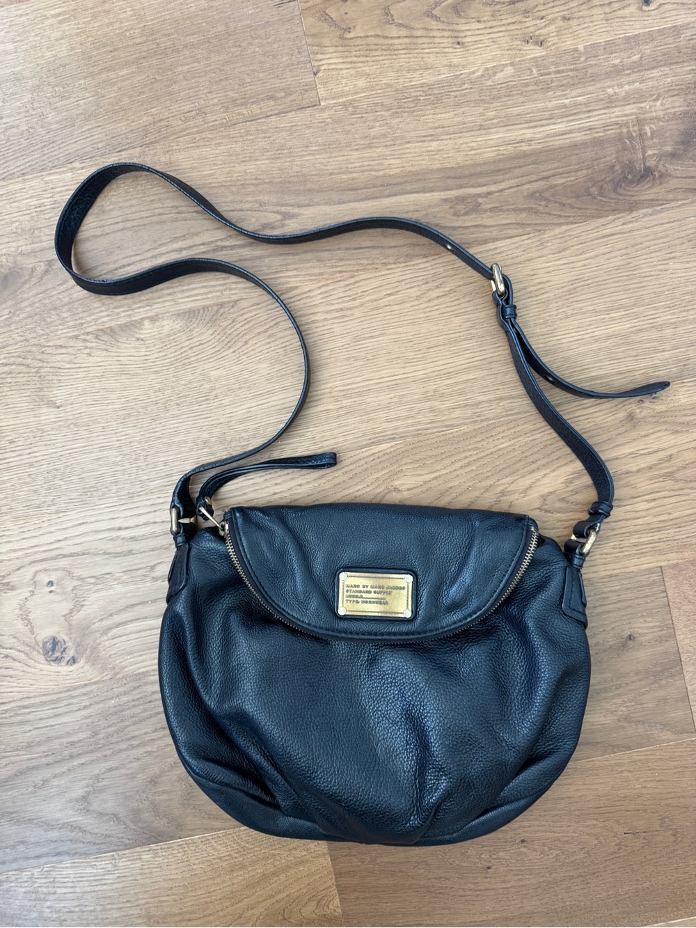 Marc Jacobs Black Pebbled Leather Crossbody Bag with Gold Plaque